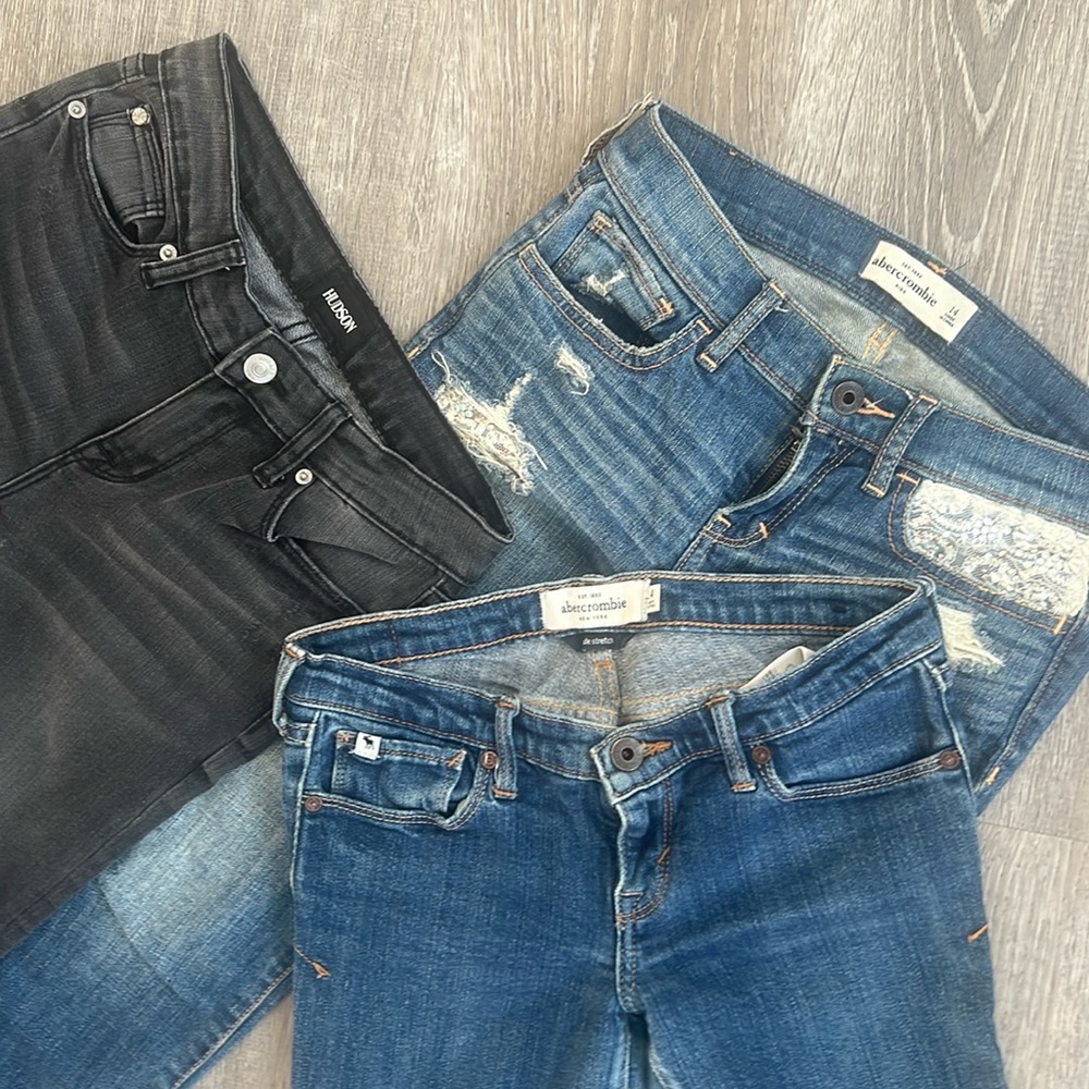 ABERCROMBIE & HUDSON